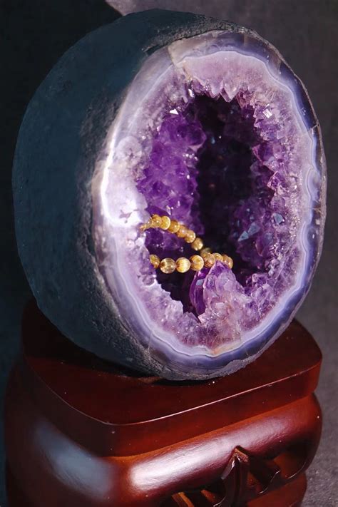 紫晶蛋